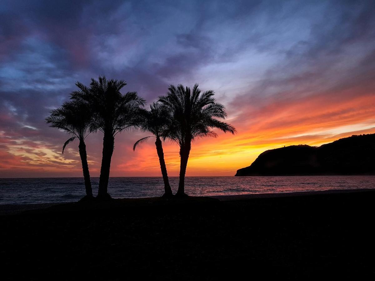 Precioso Apartamento Cerca Del Mar Con Wifi, Piscina Y Parking La Herradura  Exteriér fotografie